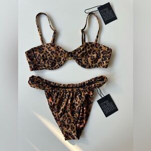 NWT It’s Now Cool Leopard Bikini Set with Shell Detail size Small/Small